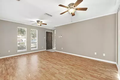 1410 Mohawk Drive, Arlington, TX 76012 - Photo 7