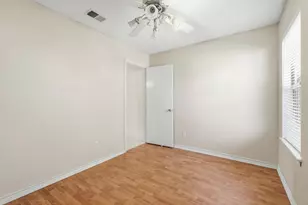 1410 Mohawk Dr, Arlington, TX 76012 - Photo 17