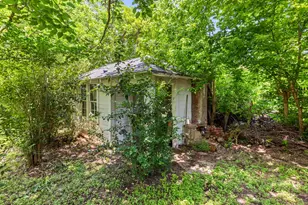 801-803 N Harrison St, West, TX 76691 - Photo 9