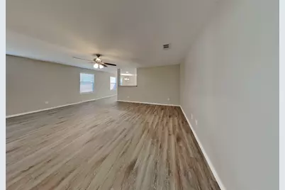 5804 Mirror Ridge Drive, Fort Worth, TX 76179 - Photo 3