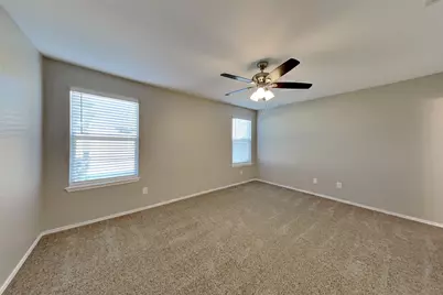 5804 Mirror Ridge Drive, Fort Worth, TX 76179 - Photo 9