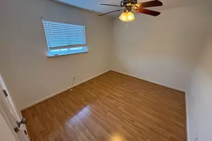 2113 Via Del Norte, Carrollton, TX 75006 - Photo 19