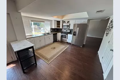 2113 Via Del Norte, Carrollton, TX 75006 - Photo 7