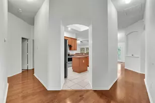 4507 Stones River Rd, Grand Prairie, TX 75052 - Photo 13