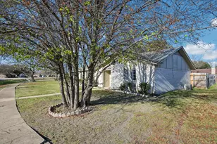 1021 Pleasant Valley Rd, Garland, TX 75040 - Photo 3