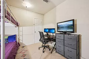 1021 Pleasant Valley Rd, Garland, TX 75040 - Photo 25