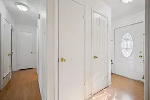 1021 Pleasant Valley Rd, Garland, TX 75040 - Photo 5