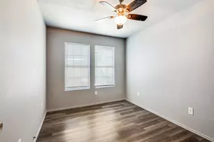 2325 Donalee St, Fort Worth, TX 76105 - Photo 7