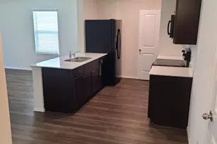 4009 Renee Dr, Dallas, TX 75227 - Photo 3