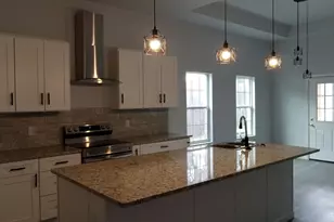 2213 Beverly Dr, Granbury, TX 76048 - Photo 15