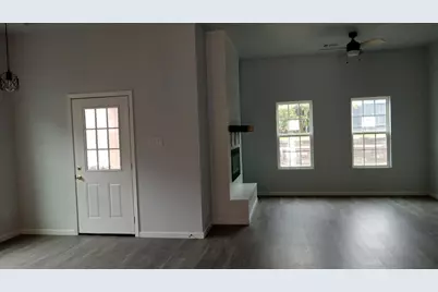 2213 Beverly Drive, Granbury, TX 76048 - Photo 3