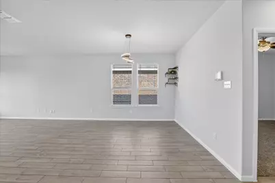 8649 Mirror Lake Drive, Fort Worth, TX 76179 - Photo 11