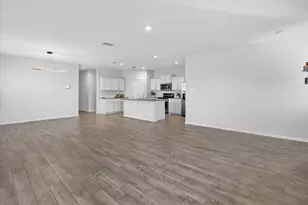 8649 Mirror Lk Dr, Fort Worth, TX 76179 - Photo 9