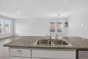 8649 Mirror Lk Dr, Fort Worth, TX 76179 - Photo 17