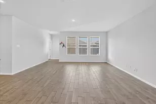 8649 Mirror Lk Dr, Fort Worth, TX 76179 - Photo 13