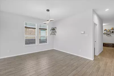 8649 Mirror Lake Drive, Fort Worth, TX 76179 - Photo 7