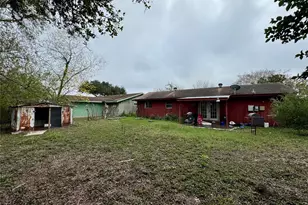 703 Hereford Dr, Beeville, TX 78102 - Photo 17