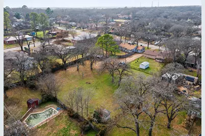 2325 Halbert Street, Fort Worth, TX 76112 - Photo 33