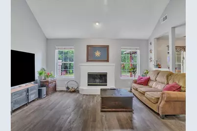 15067 Meadow Ridge Court, Nevada, TX 75173 - Photo 13