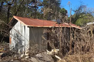 908 Burns St, Kilgore, TX 75662 - Photo 9