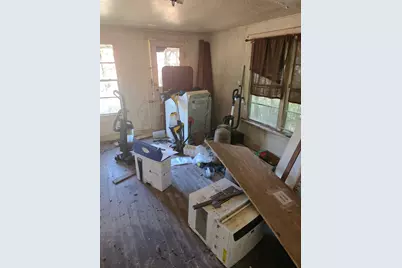 908 Burns Street, Kilgore, TX 75662 - Photo 15