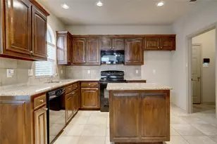 2205 Charisma Dr, Fort Worth, TX 76131 - Photo 5