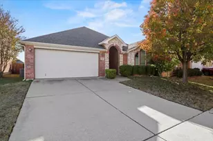 4528 Dragonfly Way, Fort Worth, TX 76244 - Photo 3