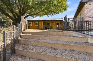 4522 Robin Ct, Granbury, TX 76049 - Photo 35