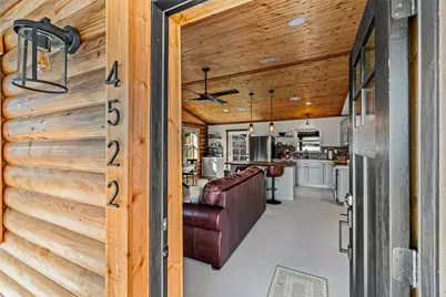 4522 Robin Court, Granbury, TX 76049 - Photo 5