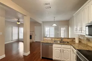 9435 Blue Jay Way, Irving, TX 75063 - Photo 9