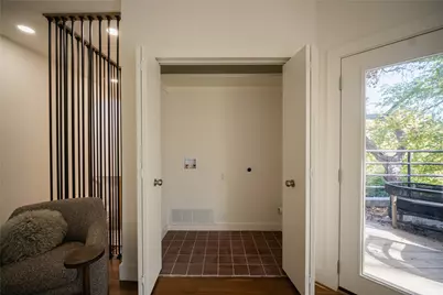 2628 Maple Springs Boulevard, Dallas, TX 75235 - Photo 27