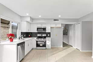 2302 Placid Dr, Carrollton, TX 75007 - Photo 7