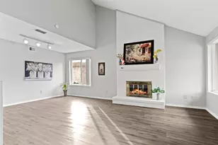 2302 Placid Dr, Carrollton, TX 75007 - Photo 3