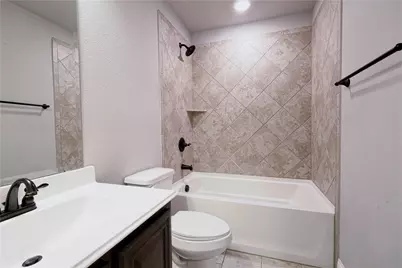 531 Harvest Grove Drive, Waxahachie, TX 75165 - Photo 21