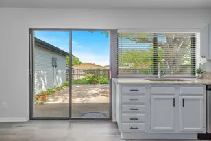 6508 Crockett Ct, Plano, TX 75023 - Photo 5