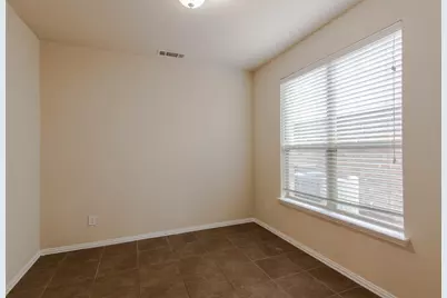 1512 Cockatiel Drive, Little Elm, TX 75068 - Photo 11