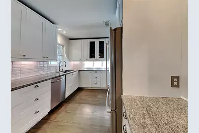 8902 Redondo Drive, Dallas, TX 75218 - Photo 5