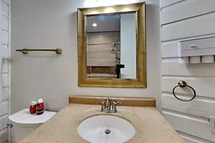 8902 Redondo Dr, Dallas, TX 75218 - Photo 13