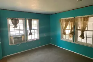 215 N Ave O, Clifton, TX 76634 - Photo 5