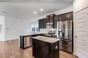 532 Val Verde St, Aubrey, TX 76227 - Photo 13