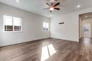 532 Val Verde St, Aubrey, TX 76227 - Photo 9