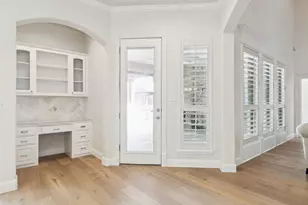 5829 Lakeside Dr, Fort Worth, TX 76179 - Photo 17