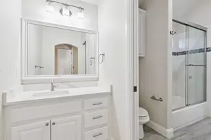 5829 Lakeside Dr, Fort Worth, TX 76179 - Photo 29