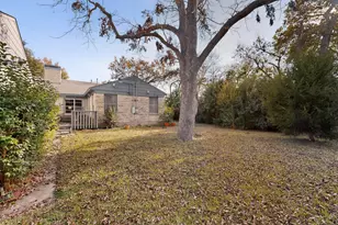9263 Forest Hills Blvd, Dallas, TX 75218 - Photo 37