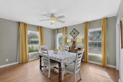 9263 Forest Hills Boulevard, Dallas, TX 75218 - Photo 15