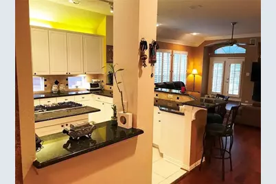 9400 Western Trail, Irving, TX 75063 - Photo 15