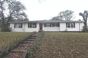 206 Summit Dr, Gilmer, TX 75644 - Photo 1