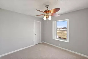 1302 Ivy Creek Dr, Mansfield, TX 76063 - Photo 27