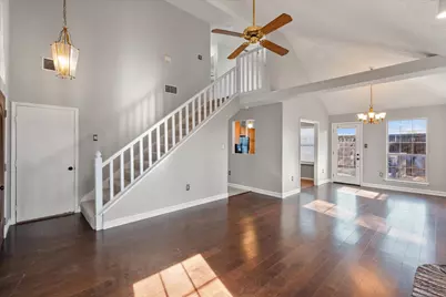 1302 Ivy Creek Drive, Mansfield, TX 76063 - Photo 5