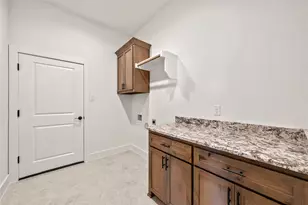 605 Acorn Wy, Weatherford, TX 76085 - Photo 15